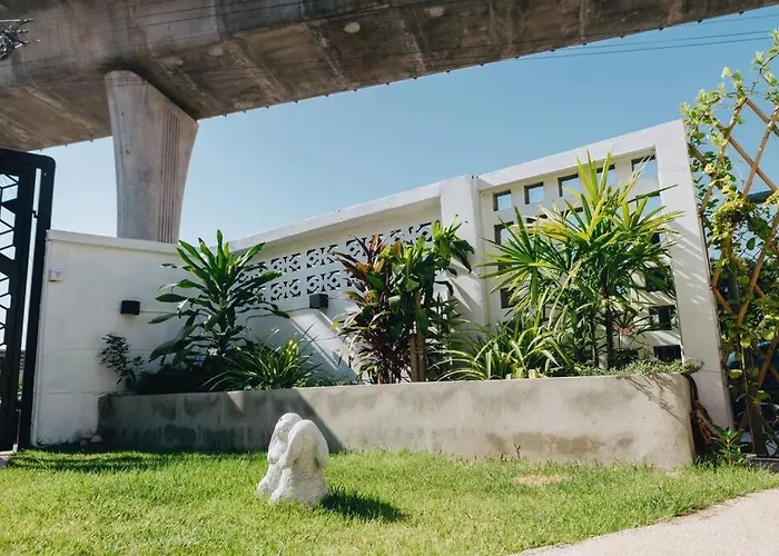 浪漫花园的两卧民宿 独立庭院 近mrt 3 Holiday home Bangkok